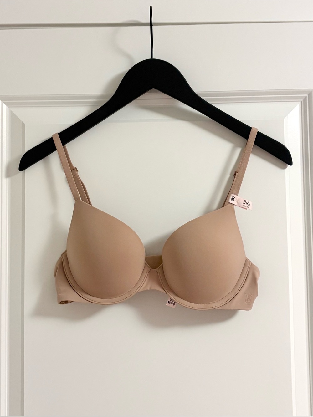 Brand New Nude Victoria’s Secret Push-Up Bra